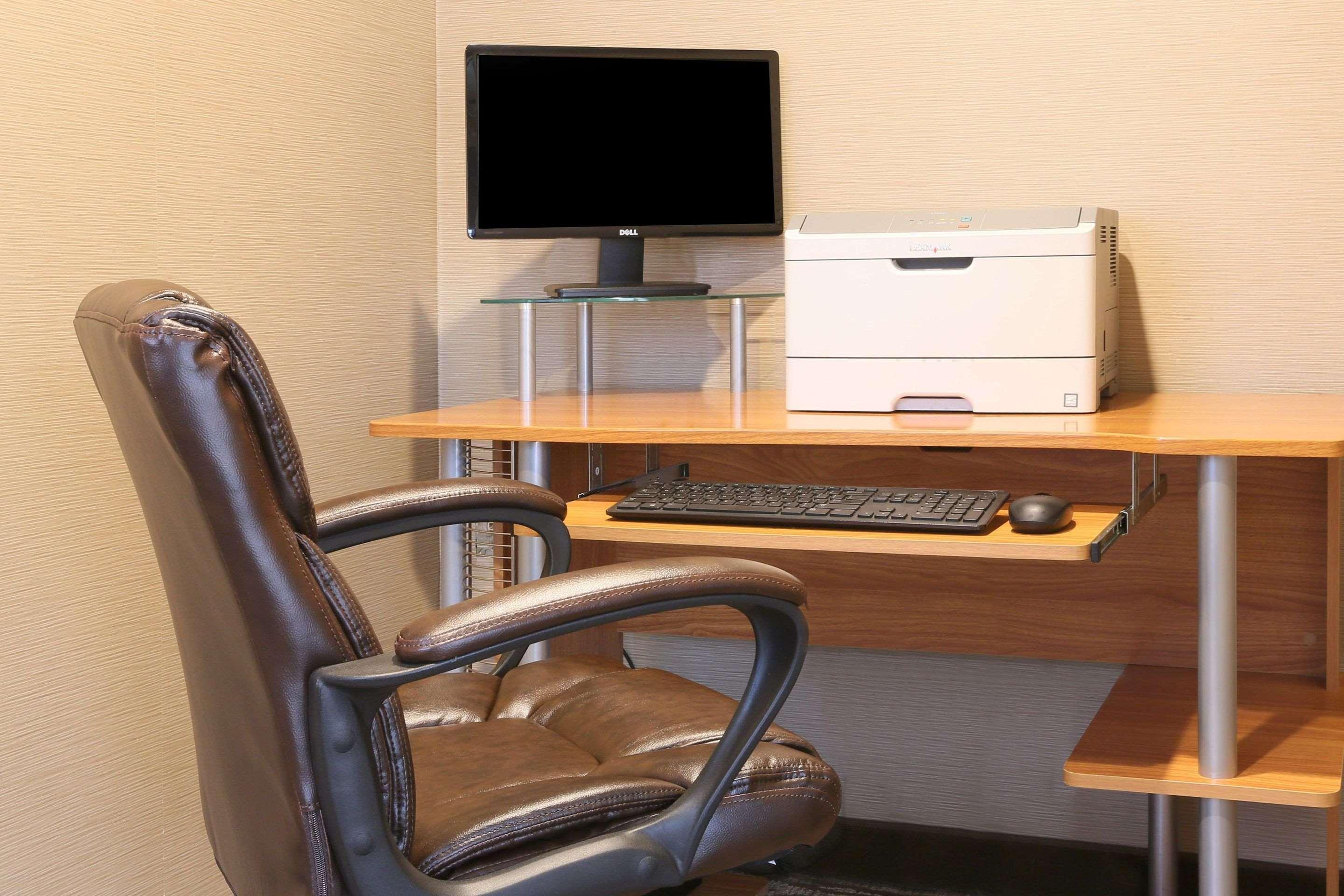 Comfort Inn & Suites Leeds I-20 Bagian luar foto